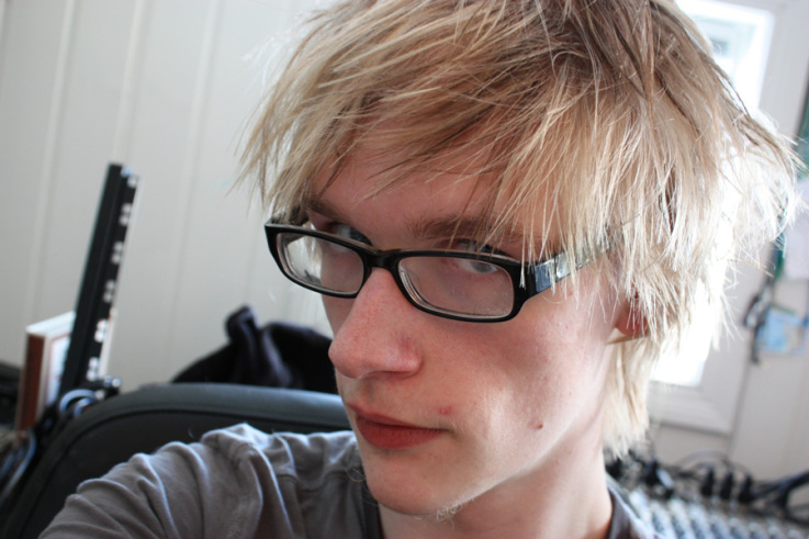 Face... face...face.